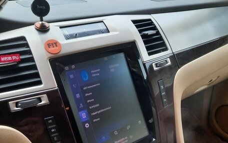 Cadillac Escalade III, 2008 год, 1 600 000 рублей, 2 фотография
