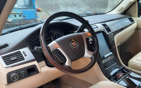Cadillac Escalade III, 2008 год, 1 600 000 рублей, 6 фотография