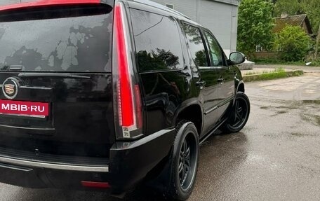 Cadillac Escalade III, 2008 год, 1 600 000 рублей, 9 фотография