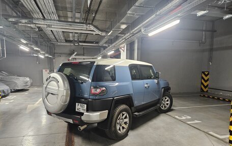 Toyota FJ Cruiser, 2021 год, 7 500 000 рублей, 3 фотография