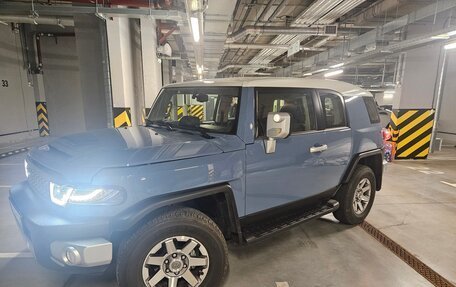 Toyota FJ Cruiser, 2021 год, 7 500 000 рублей, 6 фотография