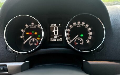 Skoda Yeti I рестайлинг, 2013 год, 800 000 рублей, 8 фотография