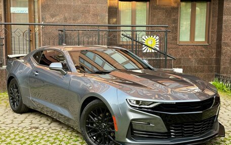 Chevrolet Camaro VI, 2018 год, 2 850 000 рублей, 2 фотография