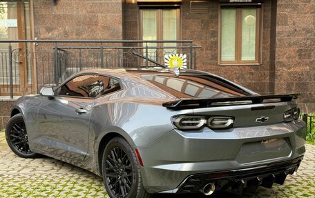 Chevrolet Camaro VI, 2018 год, 2 850 000 рублей, 3 фотография