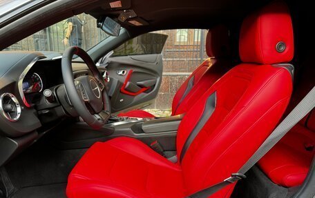 Chevrolet Camaro VI, 2018 год, 2 850 000 рублей, 12 фотография
