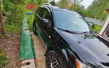Mitsubishi Outlander III рестайлинг 3, 2008 год, 999 999 рублей, 7 фотография