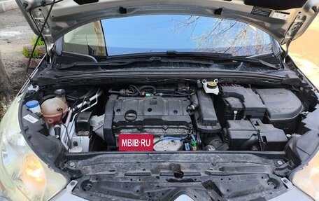 Citroen C4 II рестайлинг, 2016 год, 850 000 рублей, 2 фотография