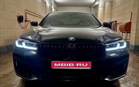 BMW 5 серия, 2020 год, 6 350 000 рублей, 2 фотография