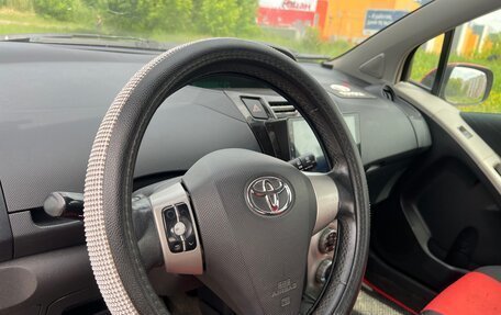 Toyota Yaris III рестайлинг, 2008 год, 629 000 рублей, 14 фотография