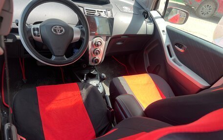 Toyota Yaris III рестайлинг, 2008 год, 629 000 рублей, 18 фотография