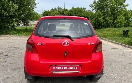 Toyota Yaris III рестайлинг, 2008 год, 629 000 рублей, 10 фотография