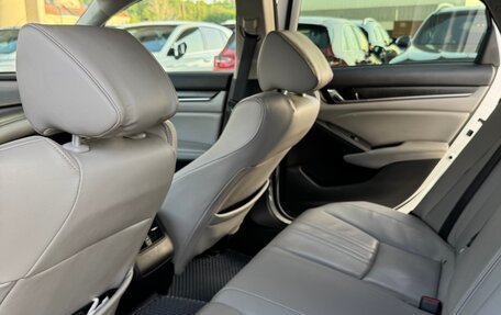 Honda Accord IX рестайлинг, 2020 год, 2 500 000 рублей, 21 фотография