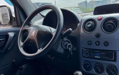 Peugeot Partner II рестайлинг 2, 2006 год, 400 000 рублей, 6 фотография