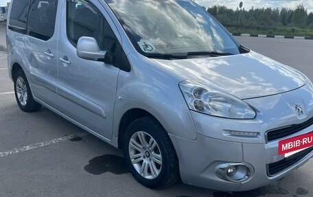 Peugeot Partner II рестайлинг 2, 2014 год, 715 000 рублей, 5 фотография