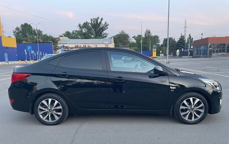Hyundai Solaris II рестайлинг, 2014 год, 1 175 000 рублей, 4 фотография