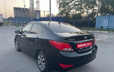 Hyundai Solaris II рестайлинг, 2014 год, 1 175 000 рублей, 7 фотография