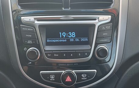 Hyundai Solaris II рестайлинг, 2014 год, 1 175 000 рублей, 14 фотография