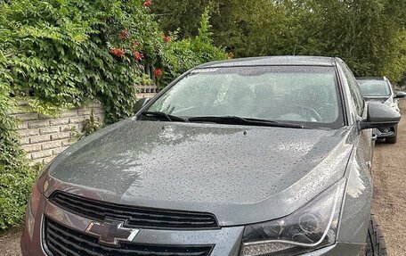Chevrolet Cruze II, 2010 год, 1 100 000 рублей, 1 фотография