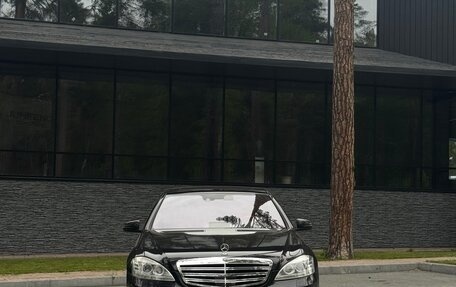 Mercedes-Benz S-Класс, 2008 год, 2 100 000 рублей, 2 фотография