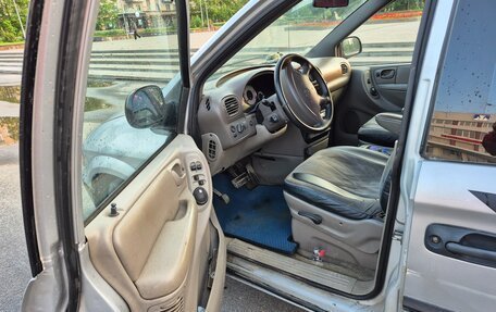 Dodge Caravan IV, 2001 год, 390 000 рублей, 12 фотография