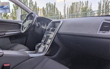 Volvo XC60 II, 2017 год, 2 300 000 рублей, 17 фотография