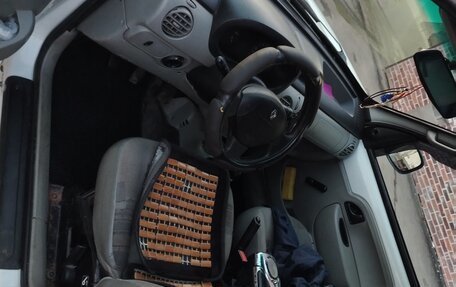 Renault Kangoo II рестайлинг, 2006 год, 400 000 рублей, 2 фотография