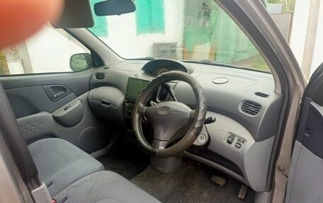 Toyota FunCargo, 2002 год, 273 000 рублей, 11 фотография