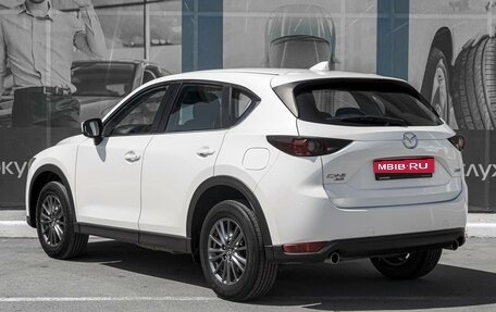 Mazda CX-5 II, 2018 год, 2 599 000 рублей, 2 фотография