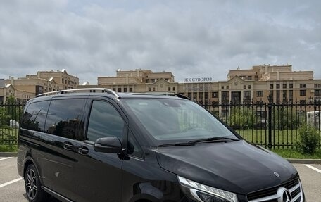 Mercedes-Benz V-Класс, 2018 год, 5 290 000 рублей, 3 фотография