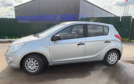 Hyundai i20 IB рестайлинг, 2010 год, 280 000 рублей, 2 фотография