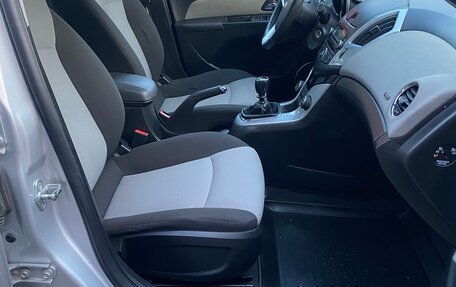 Chevrolet Cruze II, 2014 год, 675 000 рублей, 18 фотография