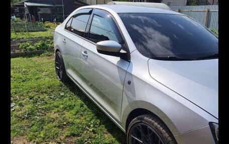 Skoda Rapid I, 2015 год, 1 500 000 рублей, 6 фотография