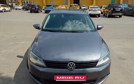 Volkswagen Jetta VI, 2014 год, 780 000 рублей, 3 фотография