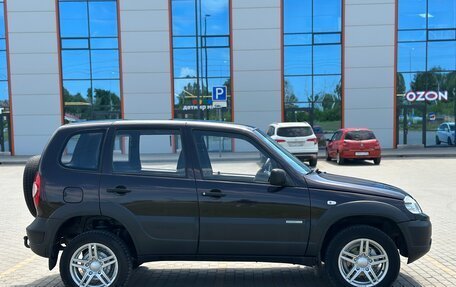 Chevrolet Niva I рестайлинг, 2012 год, 475 000 рублей, 7 фотография
