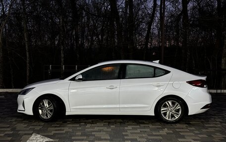 Hyundai Elantra VI рестайлинг, 2019 год, 1 600 000 рублей, 3 фотография