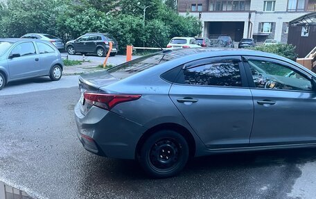 Hyundai Solaris II рестайлинг, 2019 год, 720 000 рублей, 4 фотография