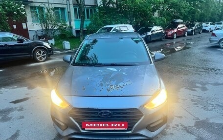 Hyundai Solaris II рестайлинг, 2019 год, 720 000 рублей, 5 фотография