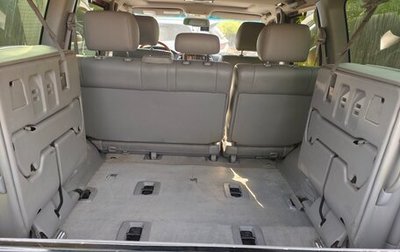 Toyota Land Cruiser 100 рестайлинг 2, 2006 год, 2 500 000 рублей, 1 фотография