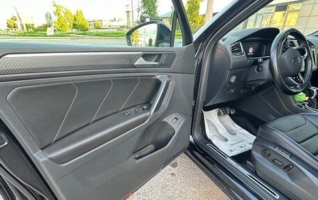 Volkswagen Tiguan II, 2021 год, 4 200 000 рублей, 9 фотография