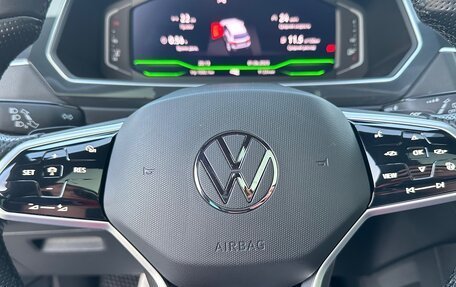 Volkswagen Tiguan II, 2021 год, 4 200 000 рублей, 19 фотография