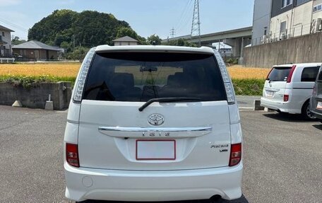 Toyota ISis I, 2016 год, 960 000 рублей, 5 фотография
