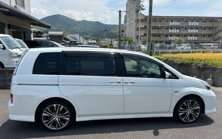 Toyota ISis I, 2016 год, 960 000 рублей, 8 фотография