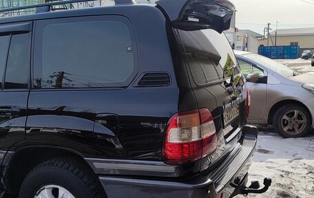 Toyota Land Cruiser 100 рестайлинг 2, 2006 год, 2 500 000 рублей, 5 фотография
