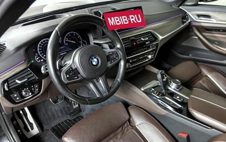 BMW 5 серия, 2018 год, 4 499 700 рублей, 18 фотография