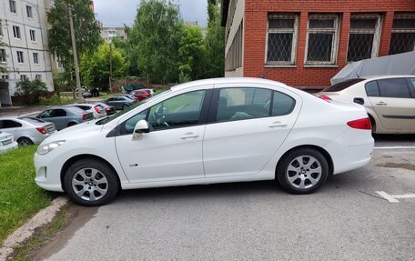 Peugeot 408 I рестайлинг, 2015 год, 560 000 рублей, 3 фотография