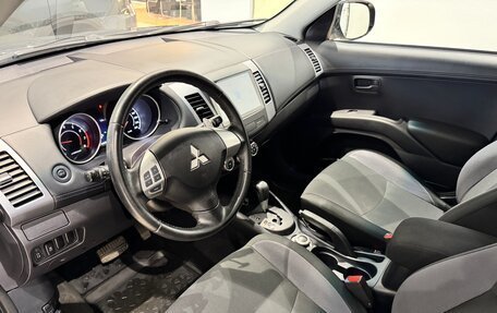 Mitsubishi Outlander III рестайлинг 3, 2012 год, 950 000 рублей, 6 фотография