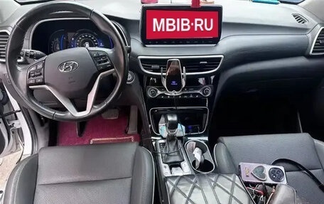 Hyundai Tucson III, 2020 год, 1 700 000 рублей, 6 фотография