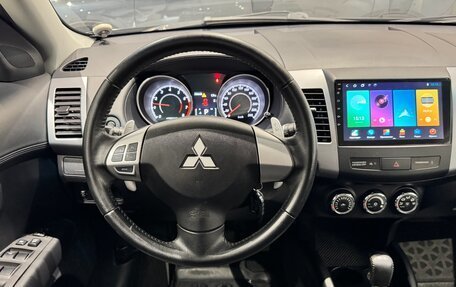 Mitsubishi Outlander III рестайлинг 3, 2012 год, 950 000 рублей, 9 фотография