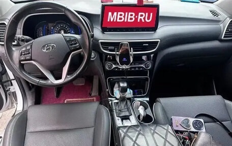 Hyundai Tucson III, 2020 год, 1 700 000 рублей, 10 фотография
