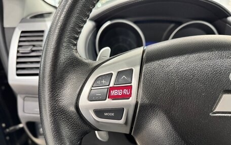 Mitsubishi Outlander III рестайлинг 3, 2012 год, 950 000 рублей, 16 фотография